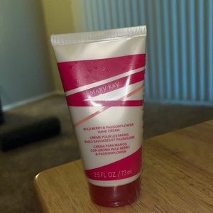 MK Wild Berry & Passion Flower Hand Cream